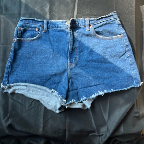 Abercrombie & Fitch Pants - Abercrombie Shorts, 90s relaxed cutoff short, High Rise